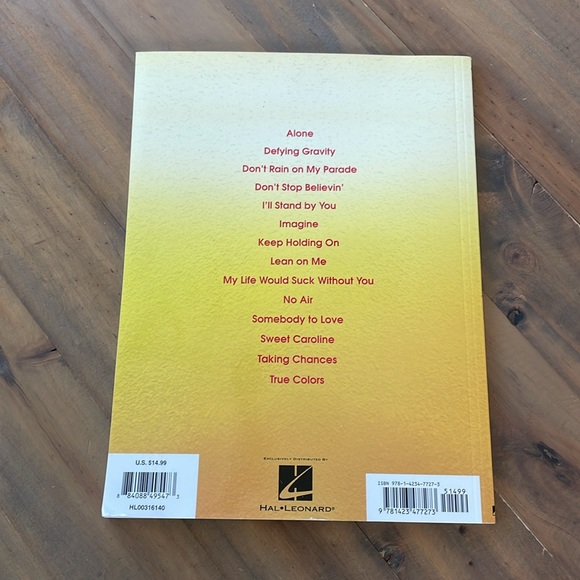 🌷5/$20🌷 “glee” Easy Piano Music Book - Picture 4 of 5